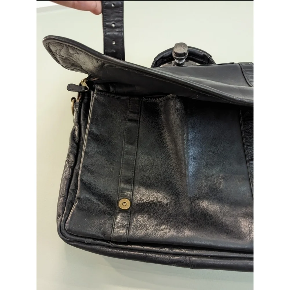 FRYE Vintage Black Leather Flap Over Satchel MISSING PARTS